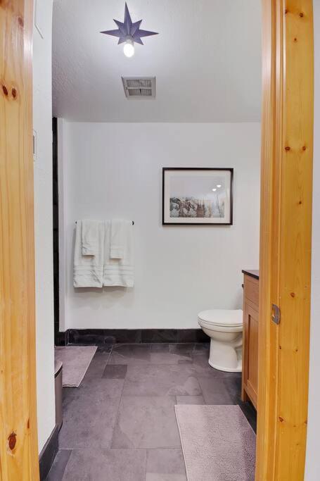 Slope Side Studio In Northstar Village! Truckee Extérieur photo